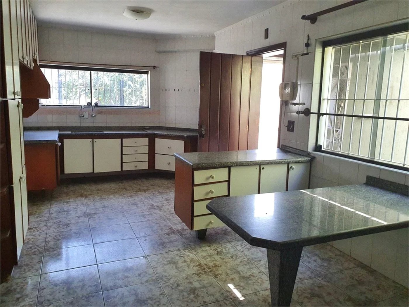 Casa à venda com 3 suítes em Jardim Bonfiglioli, São Paulo, SP