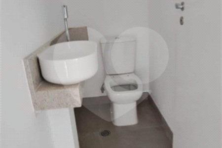 Apartamento á venda em Moema 75m² 2 Suítes 2 Vagas