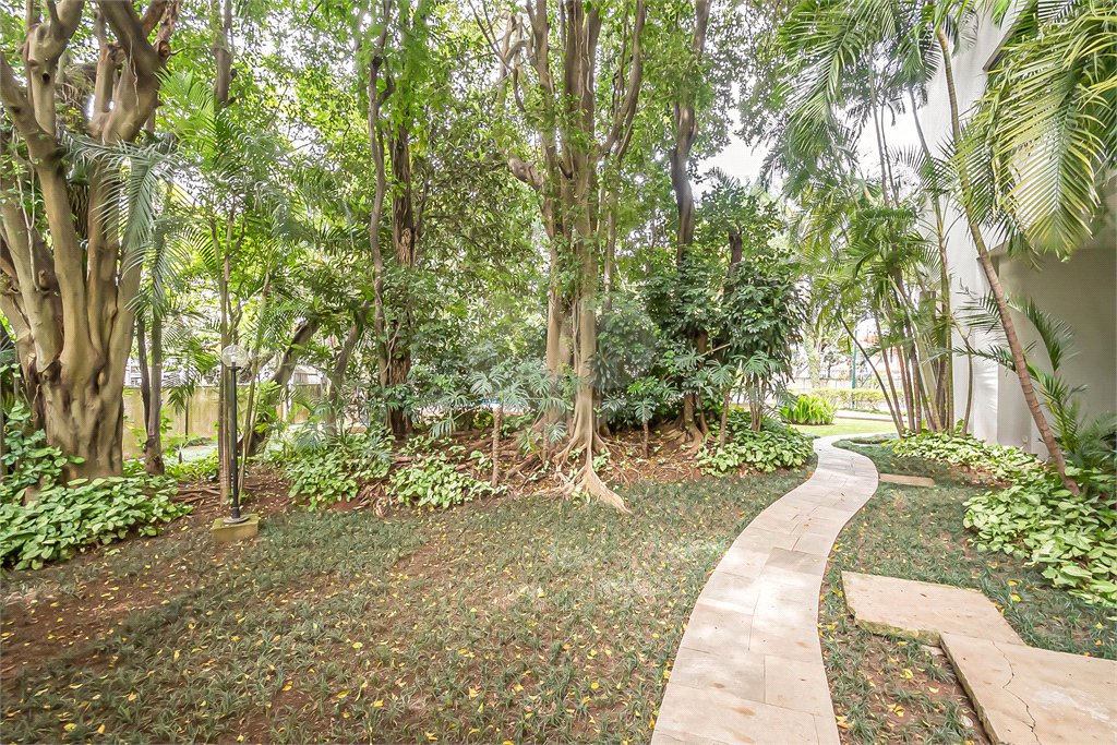 Apartamento à venda no Campo Belo 4 dormitórios 3 vagas