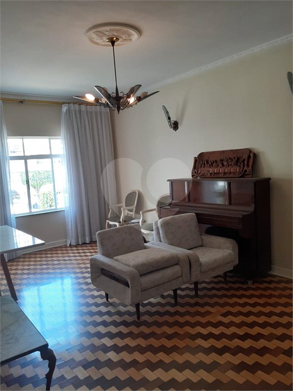 Casa Terrea a venda no bairro do Jardim França