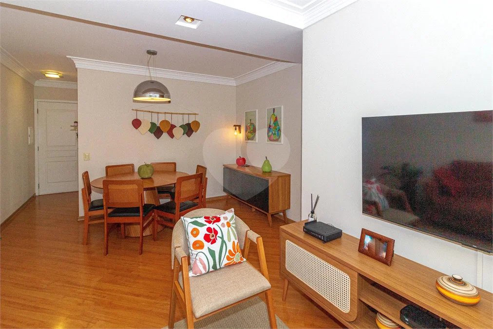 Apartamento à venda com 3 quartos, sendo 1 suíte, em Jardim Marajoara, São Paulo, SP