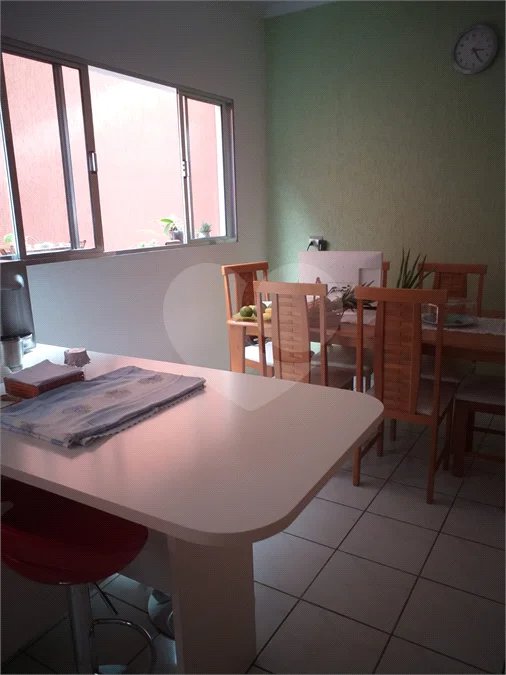 Vende-se Lindo Sobrado na Vila Santa Catarina