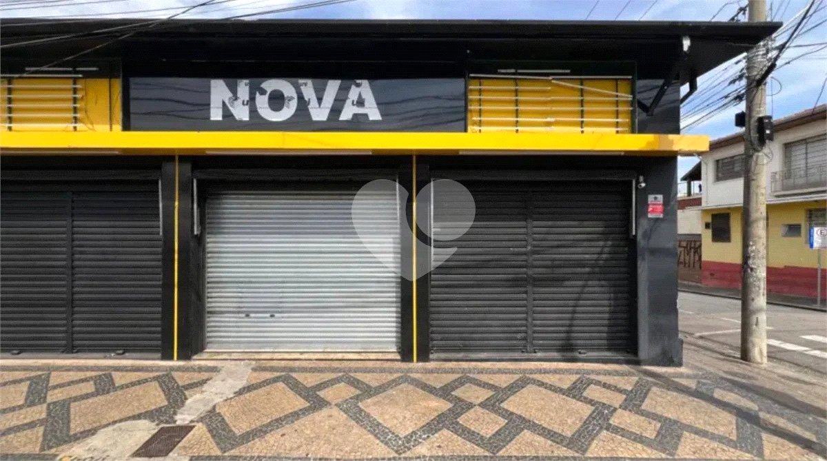 Salão Comercial para Locação | Esquina no Centro de Salto/SP
