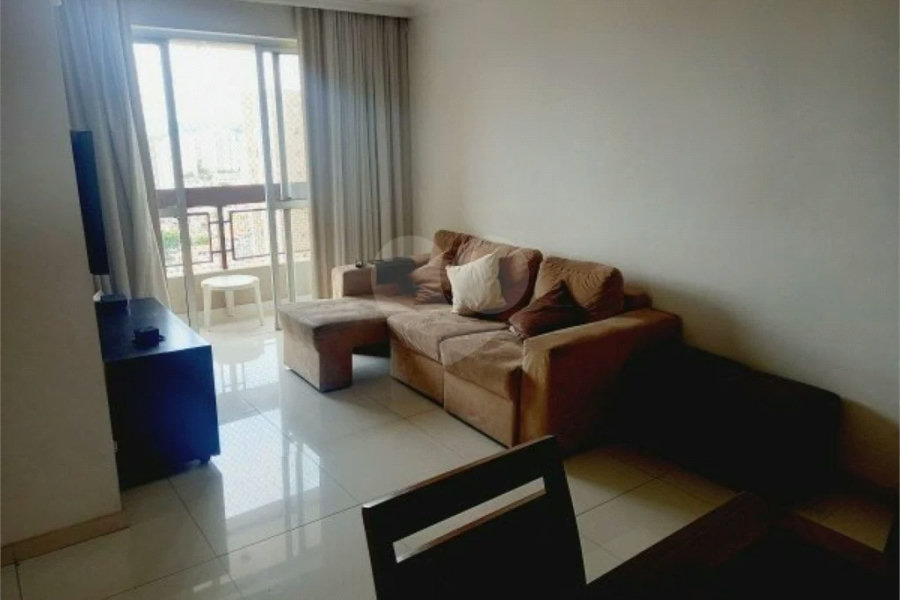 Apartamento à venda com 3 quartos, sendo 1 suíte, em Vila Santa Catarina, São Paulo, SP
