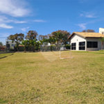 Linda Casa 3 dormitórios com piscina - R$ 950.000,00