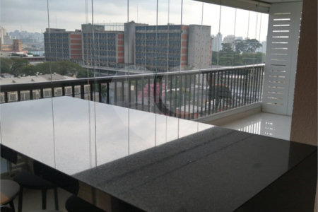 Apartamento 3 suítes, varanda gourmet, 3 vagas em Condomínio Clube na Mooca