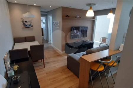 Apartamento à venda com 3 quartos, sendo 1 suíte, em Brás, São Paulo, SP