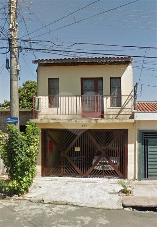 Sobrado para venda no Jardim Hikare.