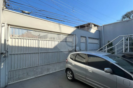 Sobrado à venda com 3 suítes em Vila Oratório, São Paulo, SP