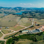 Terreno em Joanópolis com 1.000 metros, condomínio fechado com portaria e segurança, pronto para construir