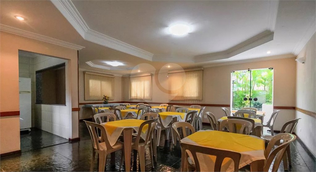 Apartamento a venda na Saúde de 80 metros com 3 dormitórios 1 suíte, 2 vagas e Depósito.
