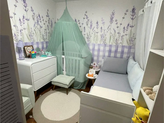 Casa à venda com 3 quartos, sendo 1 suíte,  no condomínio Villagio Campo Grande, São Paulo - SP