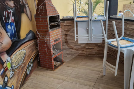 Casa Térrea à venda com 3 quartos, sendo 1 suíte,  no Centro, Ibaté, SP