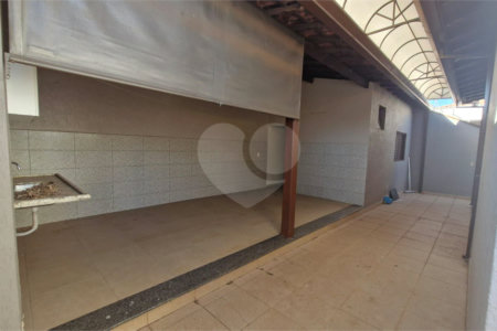 Casa/Sobrado a venda no Timburis em São Carlos