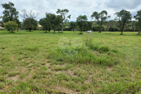 Loteamento Residencial no Condomínio Vila Pinhal do Broa
