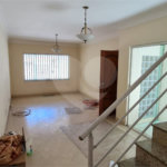 Sobrado a venda no Ipiranga de 220m² com 4 suítes e 2 vagas.Estuda permuta.
