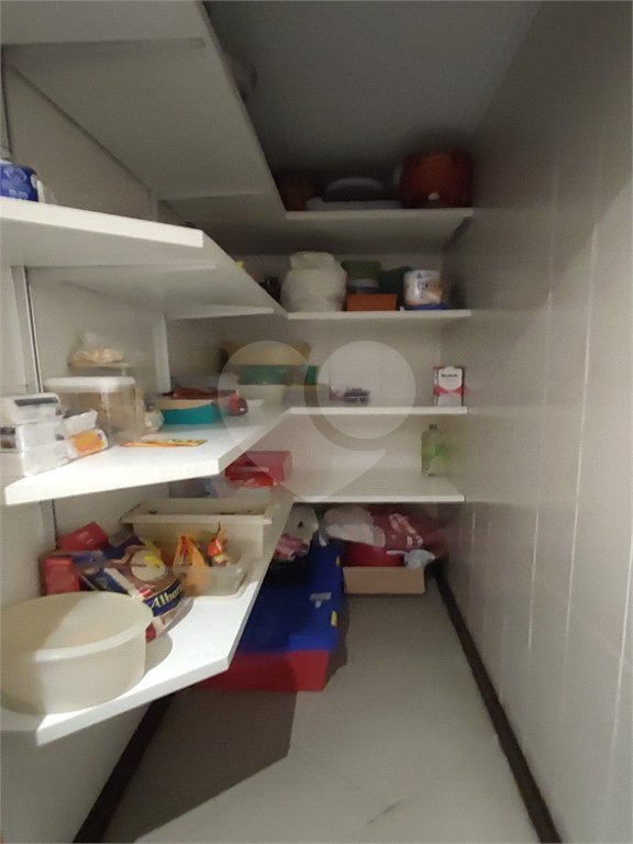 Sobrado com 125m² , 3 dormitórios , sendo 1 suíte , 2 vagas de garagem , à venda no Bosque da Saúde.