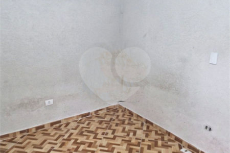 Oportunidade Única para Renda: 5 Casas em 328 m² no Bairro Saúde!