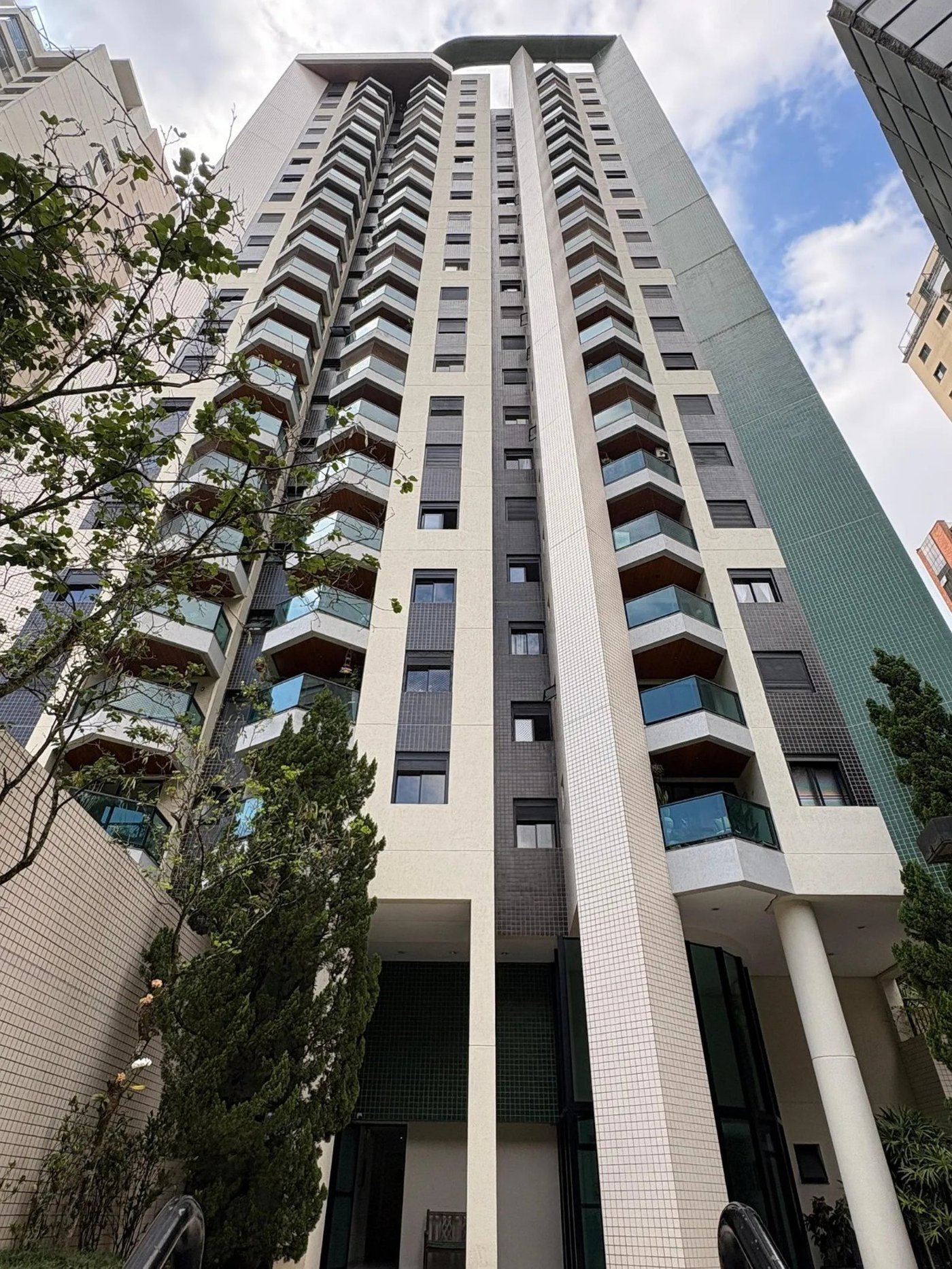 Apartamento à venda de 59m² com 2 quartos, sendo 1 suíte e 2 vagas em Vila Suzana