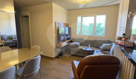 Apartamento à venda com 3 quartos, sendo 1 suíte,  em Brás, São Paulo, SP