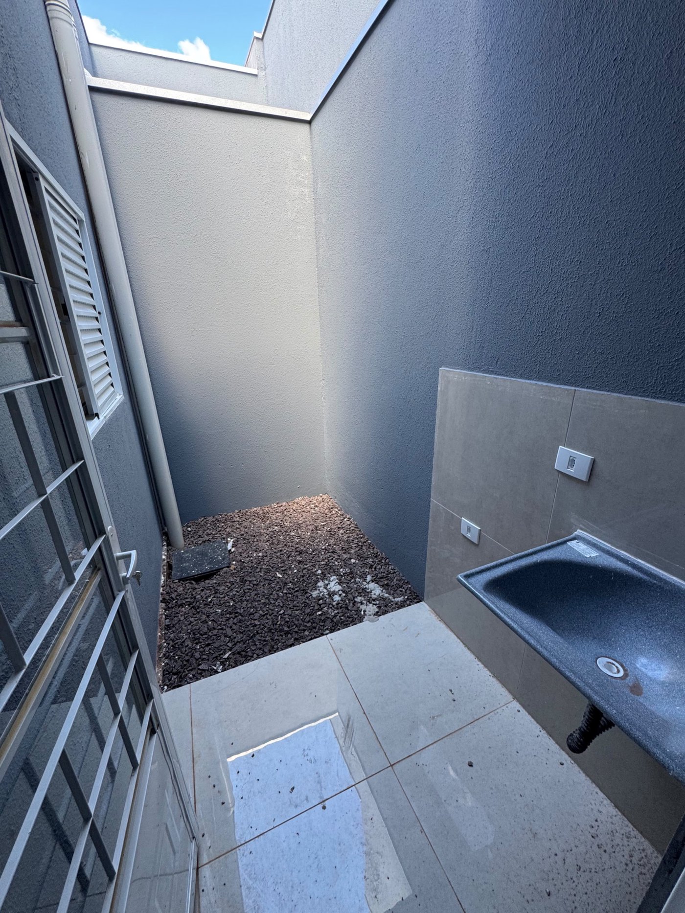 Casa à venda com 2 quartos, sendo 1 suíte,  em Jardim Bela Vista, Três Lagoas, MS