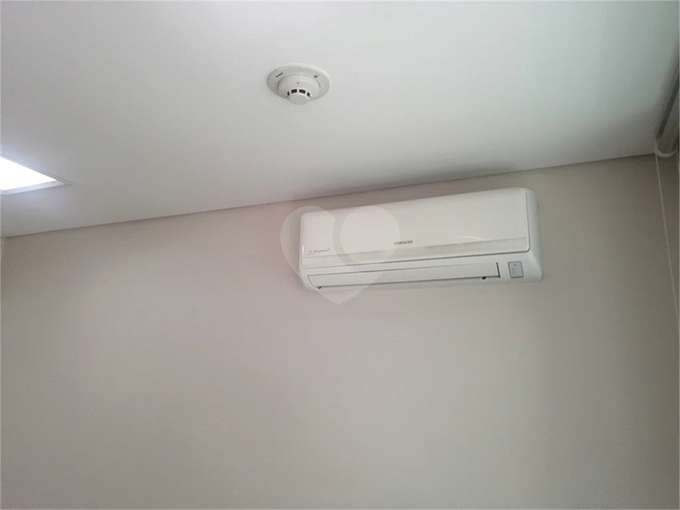 SALA COMERCIAL NO PARAISO 40m2 PRÓXIMO HCOR