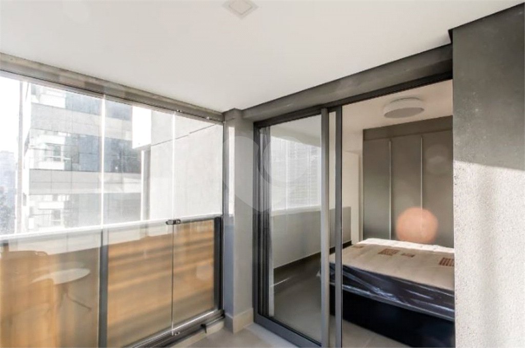 Apartamento Duplex para locação em Moema – Finamente Mobiliado e Decorado