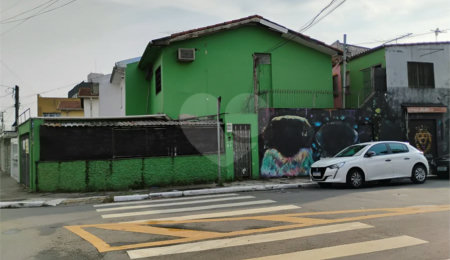 Sobrado na Vila Santa Catarina — 121 m² | Esquina Estratégica