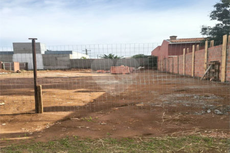 Terreno 300m² Parque Ferh