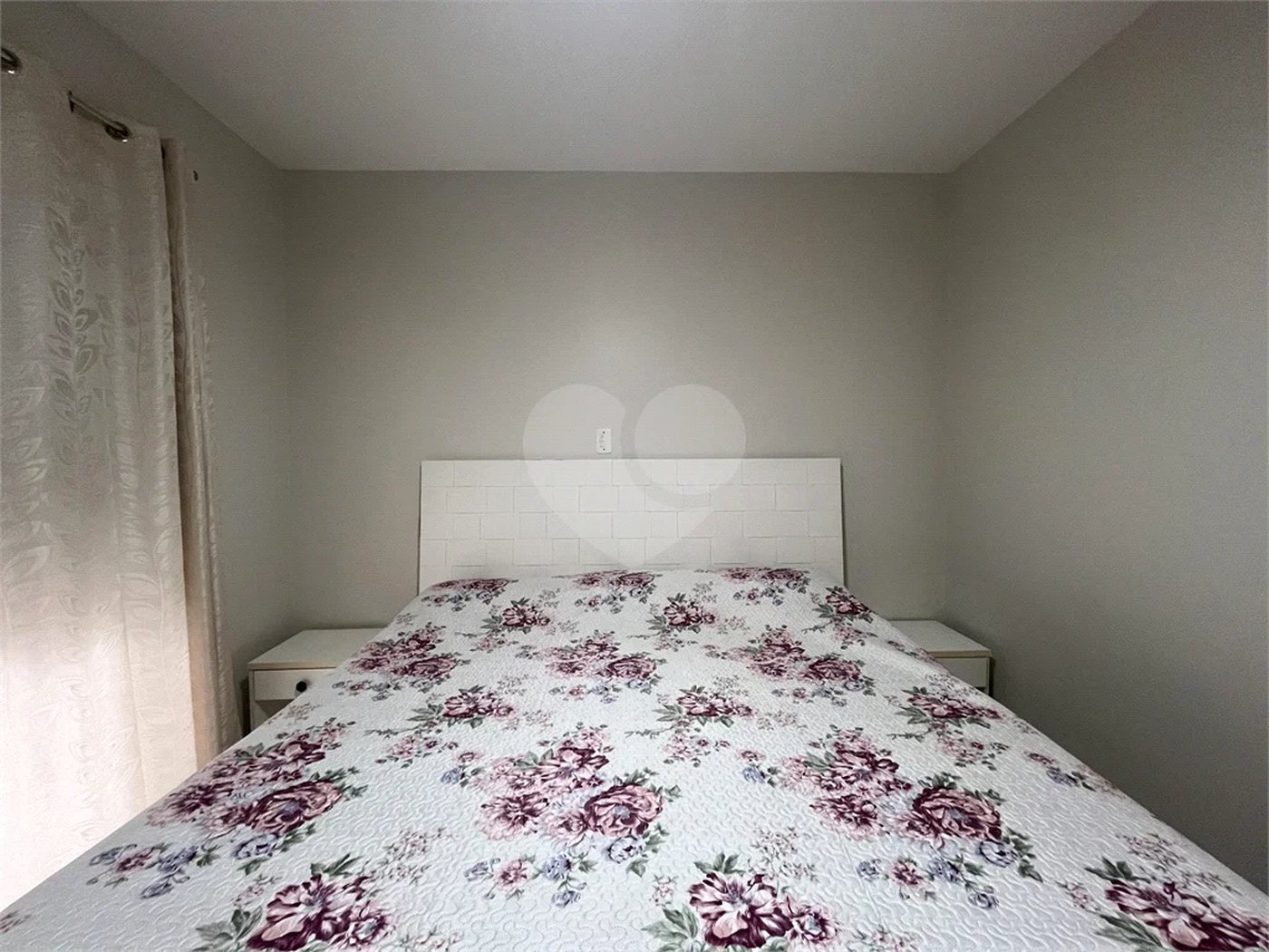 Apartamento à venda com 3 quartos, sendo 1 suíte, em Riviera de São Lourenço, Bertioga, SP