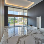 Apartamento com 155m² pronto para morar com 03 suítes e 02 vagas no Jardim Marajoara.