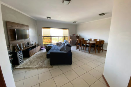 Apartamento no Edifício Portal da Vila