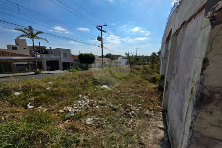 Terreno 8,5 X 25, próximo ao Jau serve no jardim das torres.