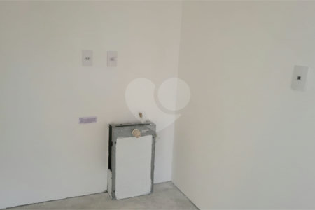 Apartamento venda Vila Mariana, 31m², 1 dormitório, contrapiso, lazer, próximo metrô