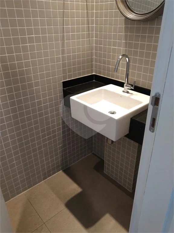 Apartamento para alugar com 1 suíte em Vila Nova Conceição, São Paulo, SP