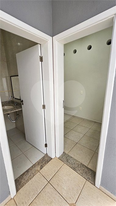 Casa Locação e Venda Condomínio Portal de Itaici 04 Dormitórios 02 suítes