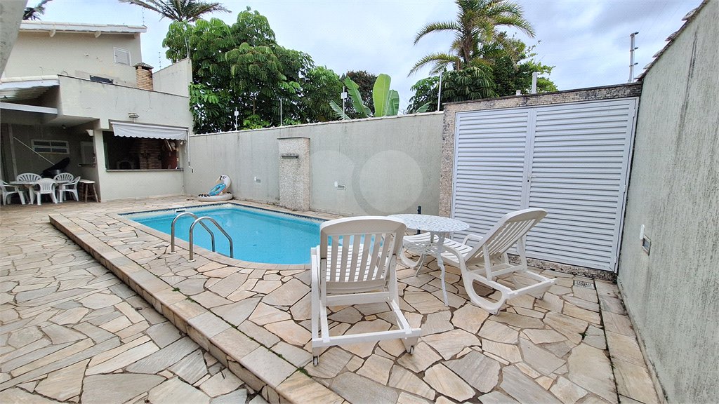 Casa térrea á venda - Balneário