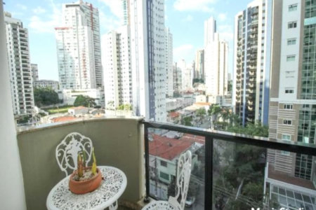 Apartamento com 162m², 3 quartos (3 suítes), 3 garagens, à venda na Vila Regente Feijó