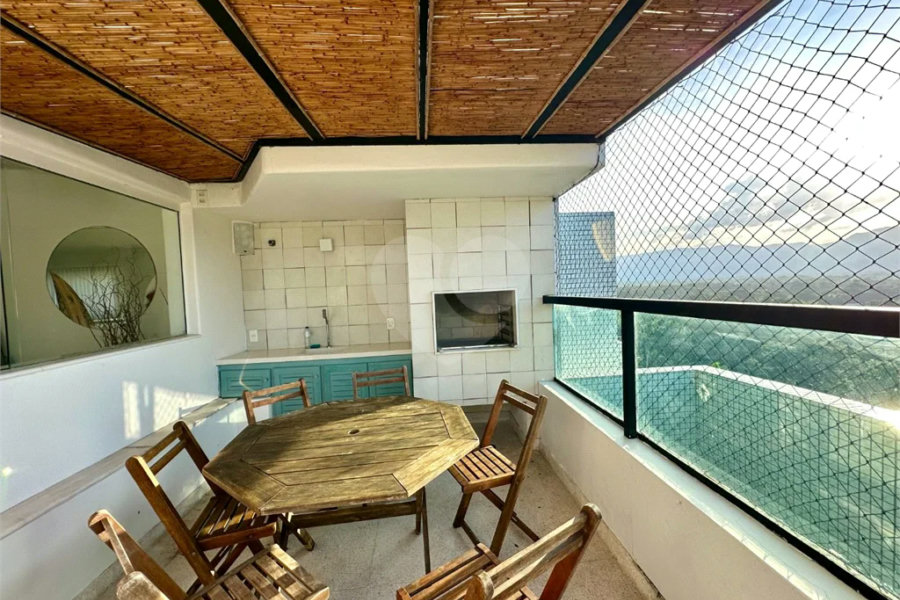 Cobertura à venda com 4 quartos, sendo 3 suítes,  em Riviera de São Lourenço, Bertioga, SP