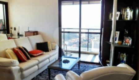 Apartamento à venda com 3 quartos, sendo 1 suíte,  em Vila Bertioga, São Paulo, SP