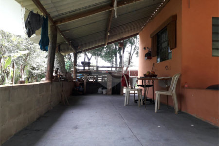 Chácara para venda no Portal do Vale no distrito de Água Vermelha/SP