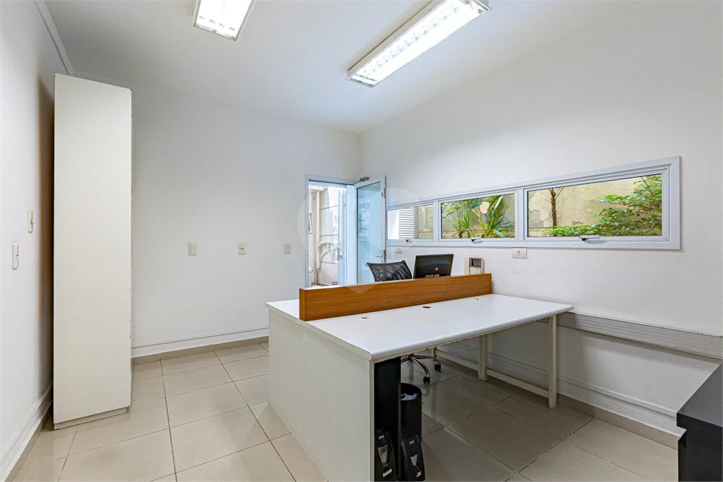 Casa comercial com 172m² , 1 vaga de garagem , à venda no bairro das Perdizes.