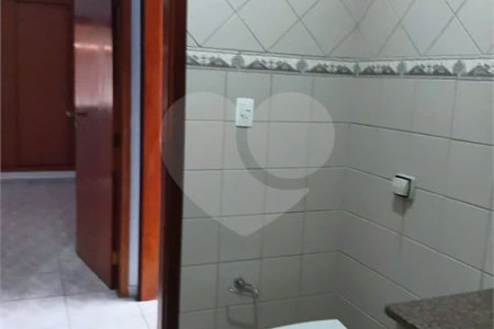 Apartamento à venda ou para alugar com 2 quartos, sendo 1 suíte,  no Centro, São Roque, SP