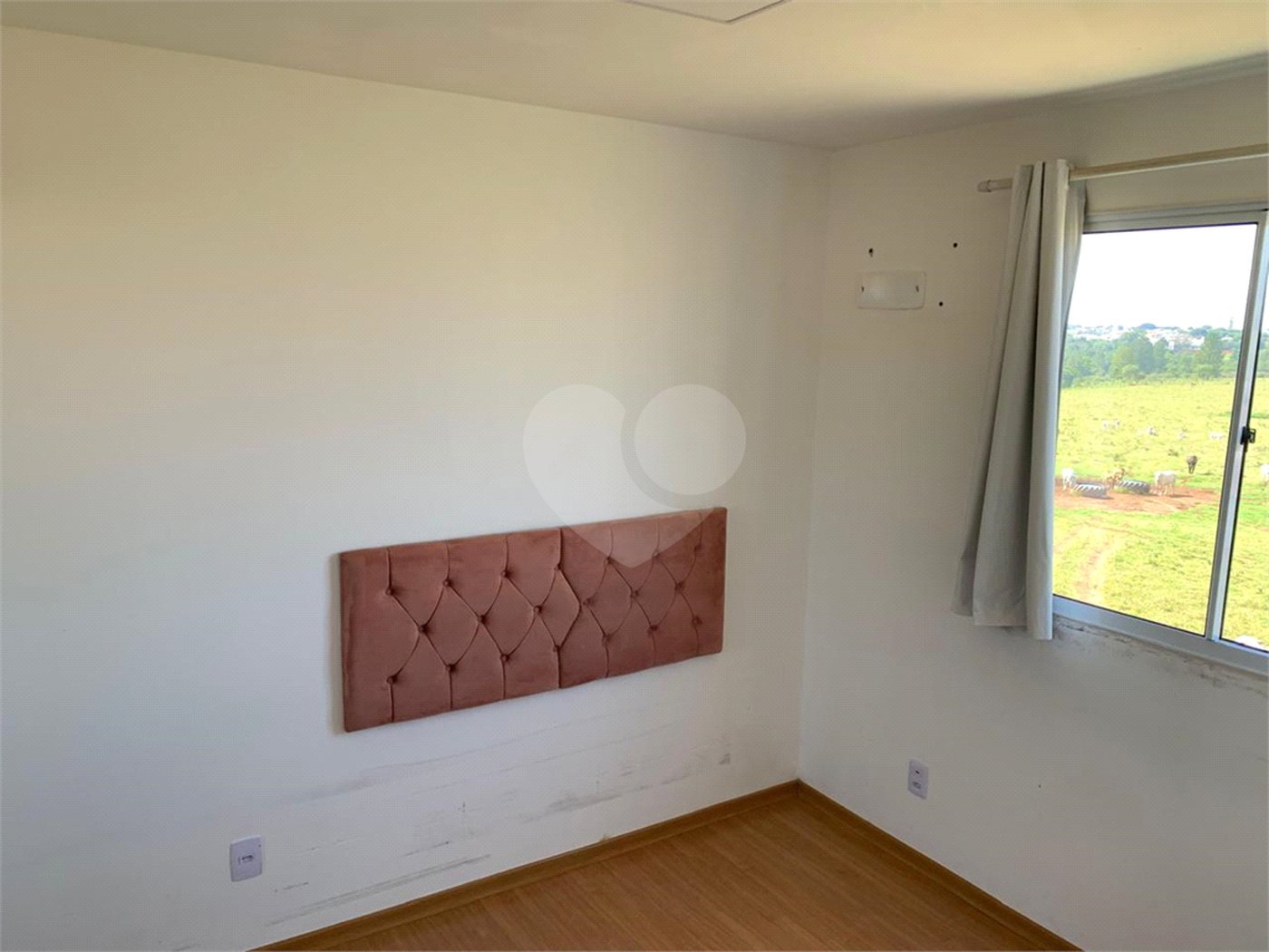 Apartamento a venda no condomínio Monte Berlim