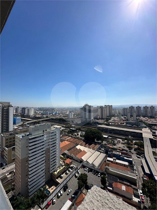 Apartamento com 125m², 3 dormitórios, sendo 3 suítes, 2 vagas, à venda na Moóca.