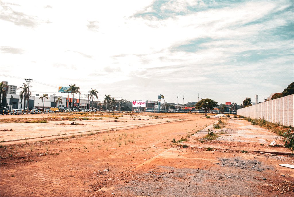 Terrenos Estratégicos – Avenida Getúlio Vargas | 9.262,02 m² (Potencial: 11.437,80 m²)