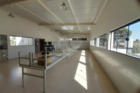 Galpão Industrial no Jardim Tangará - 1.714,91 m² de Área Útil