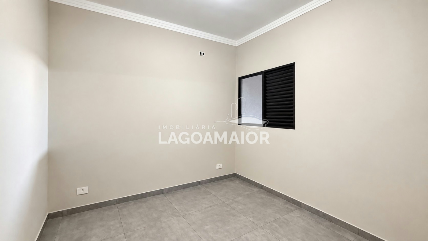 Casa à venda com 2 quartos, sendo 1 suíte, no condomínio Alto do Capivari, Três Lagoas - MS
