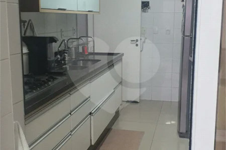 Apartamento maravilhoso na Mooca com 151m e 3 dormitórios,2 suítes e 3 vagas..