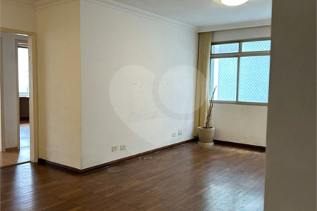 Amplo e Clássico: Apartamento de 90 m² em Higienópolis!